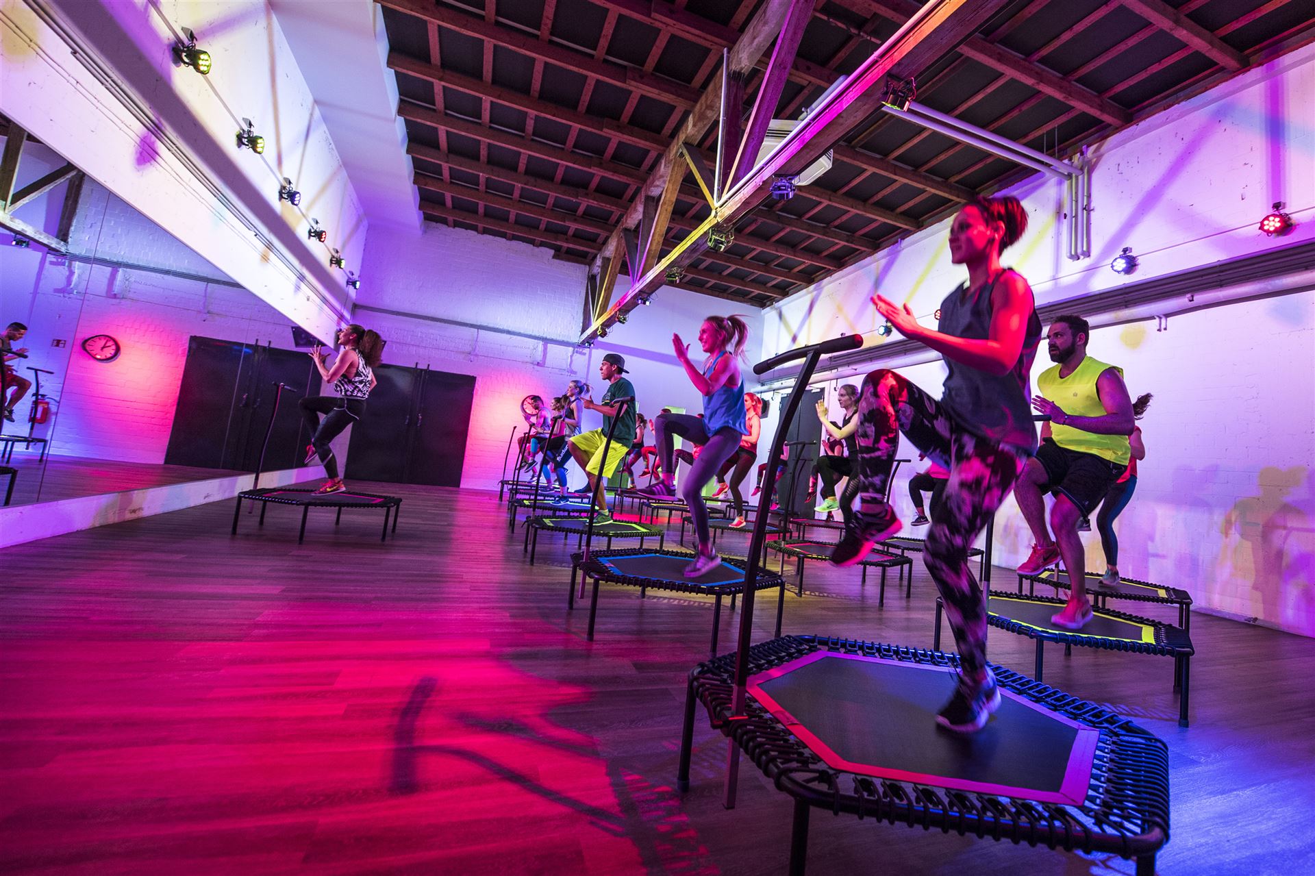 titelbild-trampolin-fitness-aktion